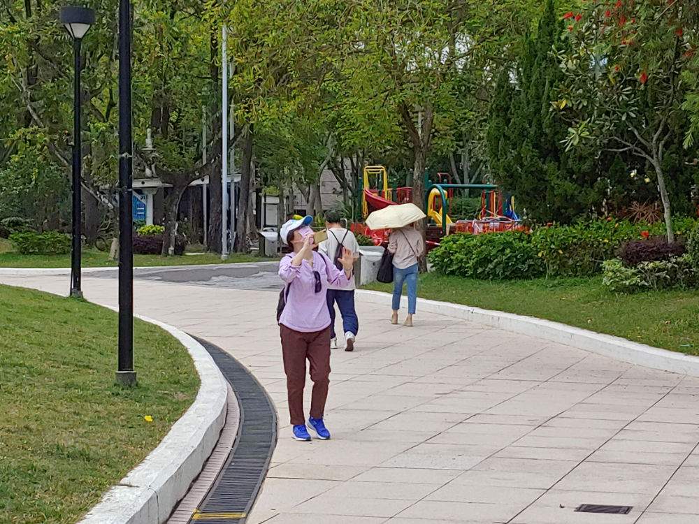 面罩後的心情（實景）